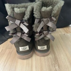 UGG AUSTRALIA dark green women’s boots